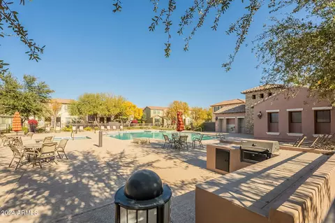 Exterior - 4728 E Waterman St #101, Gilbert, AZ 85297 photo 7 of 19
