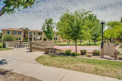 Exterior - 4728 E Waterman St #101, Gilbert, AZ 85297 photo 14 of 19