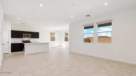 1802 W Sheridan Ave, Apache Junction, AZ 85117 photo 4