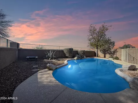 3805 E Irma Ln, Phoenix, AZ 85050 photo 14