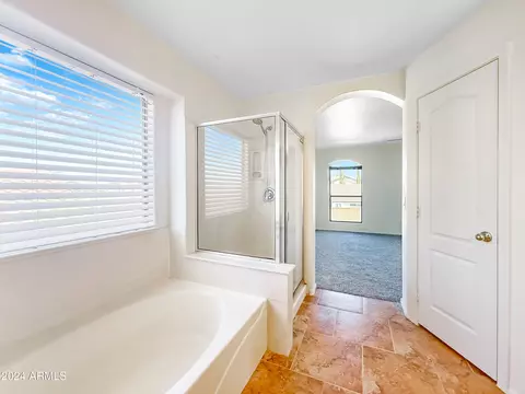 3805 E Irma Ln, Phoenix, AZ 85050 photo 11
