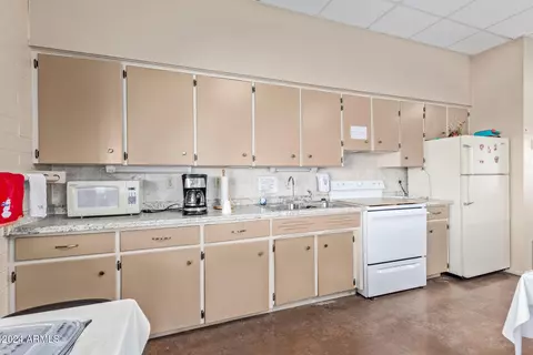 10712 E Apache Trl #A10, Apache Junction, AZ 85120 photo 17