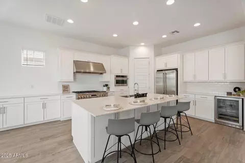 214 E Taurus Pl, Chandler, AZ 85249 photo 6