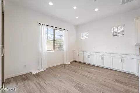 214 E Taurus Pl, Chandler, AZ 85249 photo 10