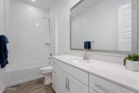 214 E Taurus Pl, Chandler, AZ 85249 photo 17