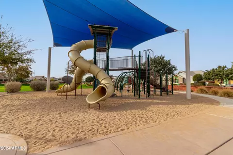 View/Area - 2595 S Jeffry St, Gilbert, AZ 85295 photo 1 of 4