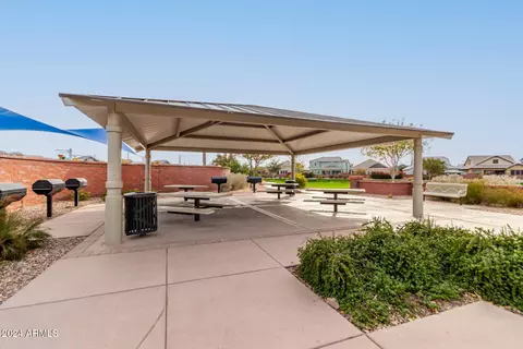 View/Area - 2595 S Jeffry St, Gilbert, AZ 85295 photo 3 of 4