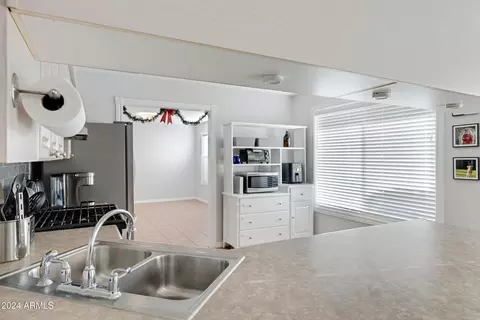 2456 E Vista Dr, Phoenix, AZ 85032 photo 12