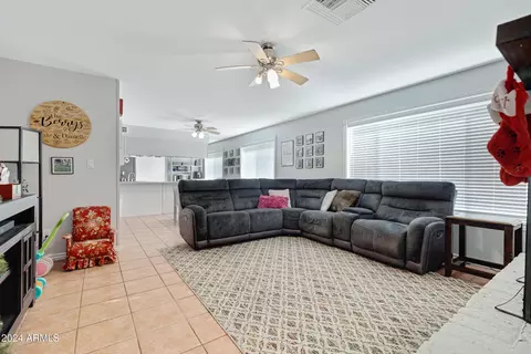 2456 E Vista Dr, Phoenix, AZ 85032 photo 17