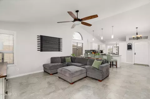 6522 E Fox St, Mesa, AZ 85205 photo 9