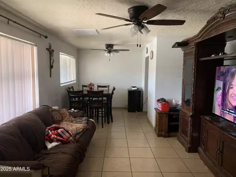 1338 Elton Ave, Mesa, AZ 85204 photo 3