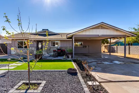 433 W Ivanhoe Pl, Chandler, AZ 85225