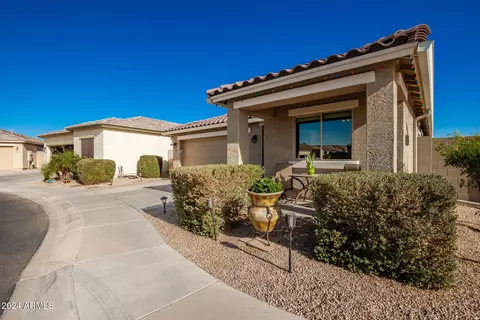 Exterior - 1744 E 16th Ave, Apache Junction, AZ 85119 photo 8 of 15