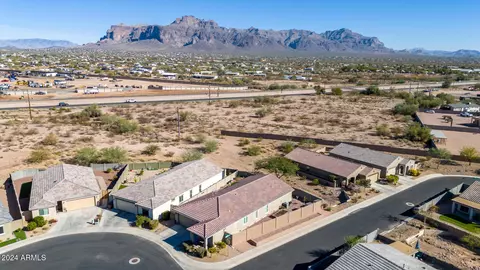 View/Area - 1744 E 16th Ave, Apache Junction, AZ 85119 photo 8 of 16