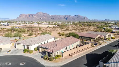 1744 E 16th Ave, Apache Junction, AZ 85119