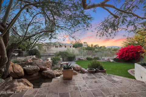 Exterior - 1535 E Calavar Dr, Phoenix, AZ 85022 photo 15 of 19