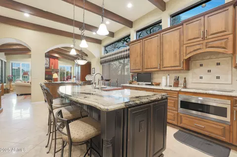 Kitchen - 1535 E Calavar Dr, Phoenix, AZ 85022 photo 1 of 4