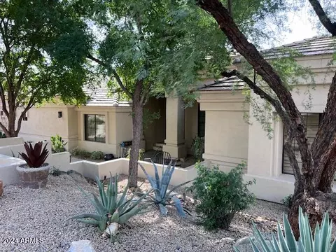 Exterior - 1535 E Calavar Dr, Phoenix, AZ 85022 photo 4 of 19