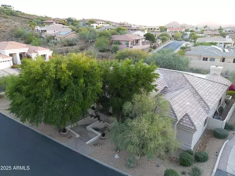 View/Area - 1535 E Calavar Dr, Phoenix, AZ 85022 photo 3 of 5