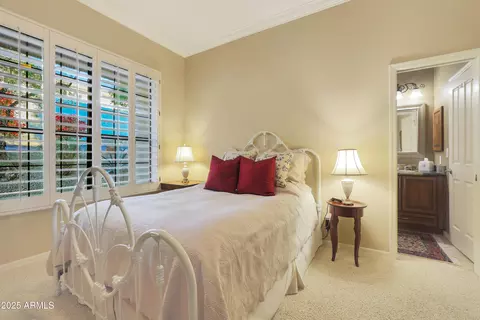 Bedroom - 1535 E Calavar Dr, Phoenix, AZ 85022 photo 1 of 6