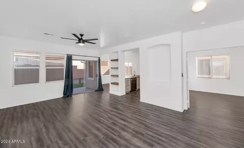 8758 E Lakeview Ave, Mesa, AZ 85209 photo 3