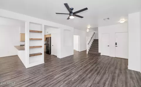 8758 E Lakeview Ave, Mesa, AZ 85209 photo 4
