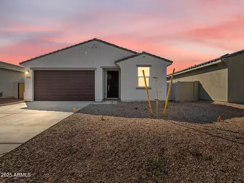 3375 E Audrey Dr, San Tan Valley, AZ 85143