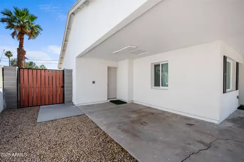 Exterior - 1829 E Amelia Ave, Phoenix, AZ 85016 photo 3 of 7
