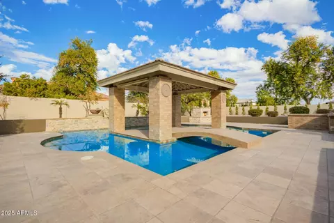 Exterior - 2090 E Coconino Ct, Gilbert, AZ 85298 photo 15 of 23
