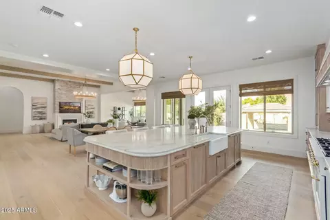 Kitchen - 2090 E Coconino Ct, Gilbert, AZ 85298 photo 4 of 4