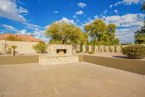 Exterior - 2090 E Coconino Ct, Gilbert, AZ 85298 photo 13 of 23
