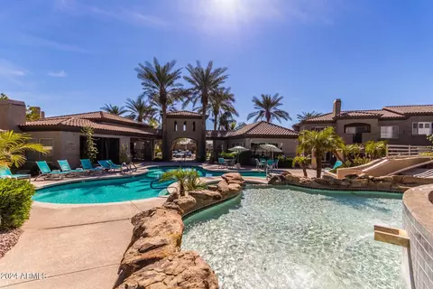 3236 E Chandler Blvd #2033, Phoenix, AZ 85048