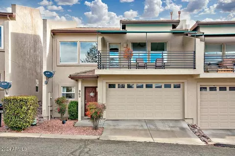 969 N Rolling Green Rd, Dewey, AZ 86327
