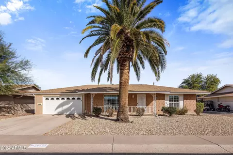 10522 W Bayside Rd, Sun City, AZ 85351