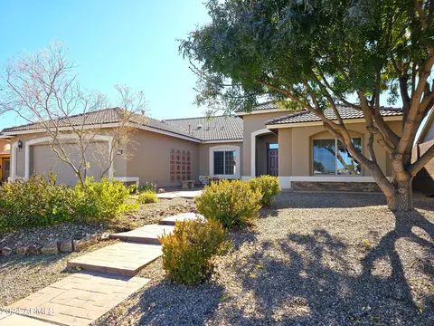 3468 Red Leaf Ln, Sierra Vista, AZ 85635