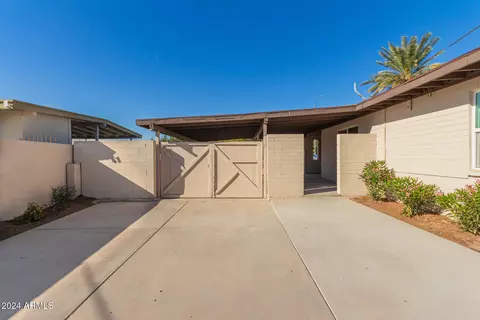 Exterior - 723 S Pima St, Mesa, AZ 85210 photo 1 of 6
