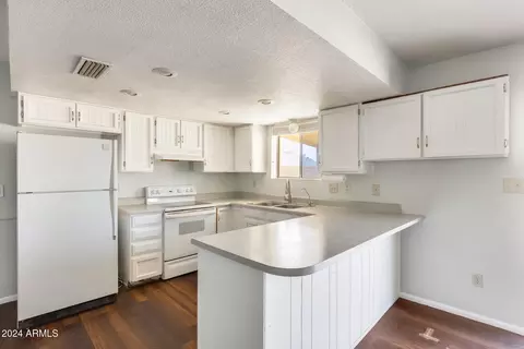 1412 S Oracle St, Mesa, AZ 85204 photo 16