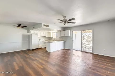 1412 S Oracle St, Mesa, AZ 85204 photo 3