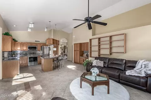 1449 W Iris Dr, Gilbert, AZ 85233 photo 10