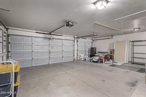 1449 W Iris Dr, Gilbert, AZ 85233 photo 32