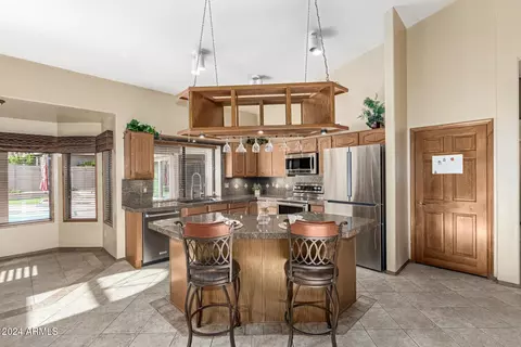 1449 W Iris Dr, Gilbert, AZ 85233 photo 14