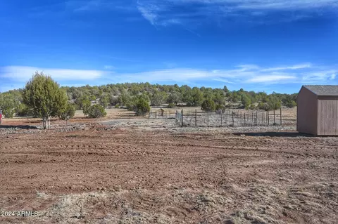 38095 W Badger Flats Rd #1293, Seligman, AZ 86337
