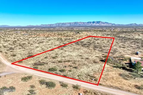 8411 S Rio Santiago -- #20, Hereford, AZ 85615