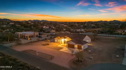 View/Area - 433 W Saddle Mountain Rd, Phoenix, AZ 85086 photo 4 of 4