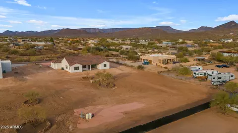 View/Area - 433 W Saddle Mountain Rd, Phoenix, AZ 85086 photo 3 of 4