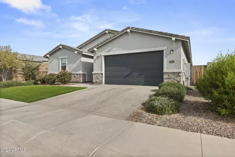 36959 N Camarillo Dr, San Tan Valley, AZ 85140