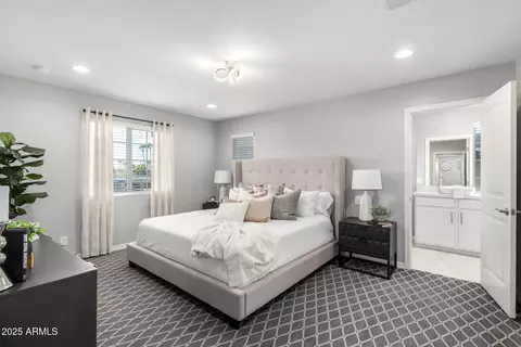 735 E Calavar Rd, Phoenix, AZ 85022 photo 13