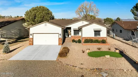 1091 N Arrowhead Ln, Dewey, AZ 86327