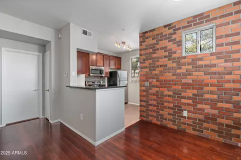 3302 N 7th St #226, Phoenix, AZ 85014