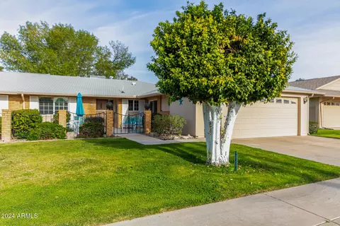 10202 W Mountain View Rd, Sun City, AZ 85351